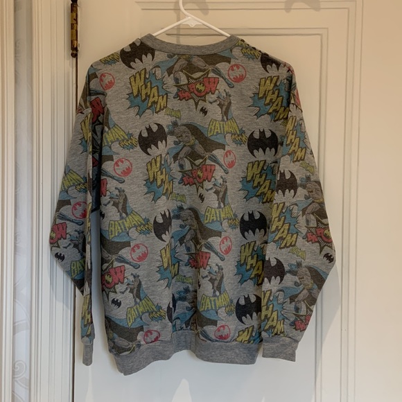 ASOS Batman print crewneck sweatshirt - Picture 2 of 5